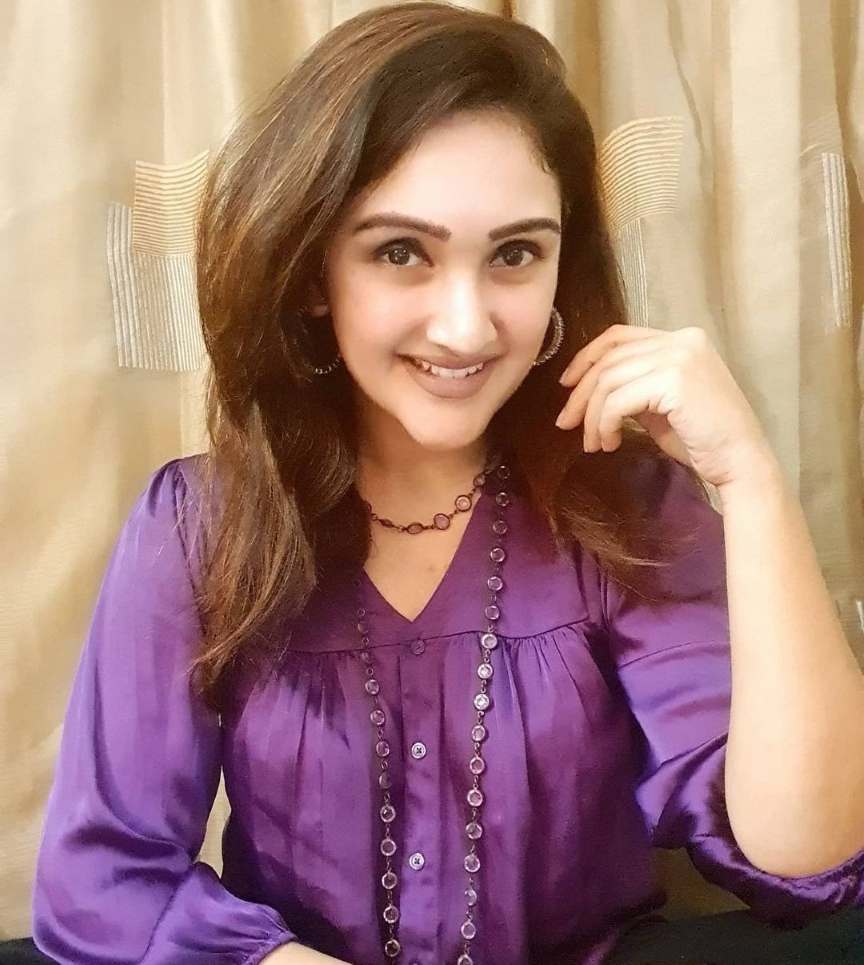 फोटो के साथ तमिल अभिनेत्री का नाम सूची